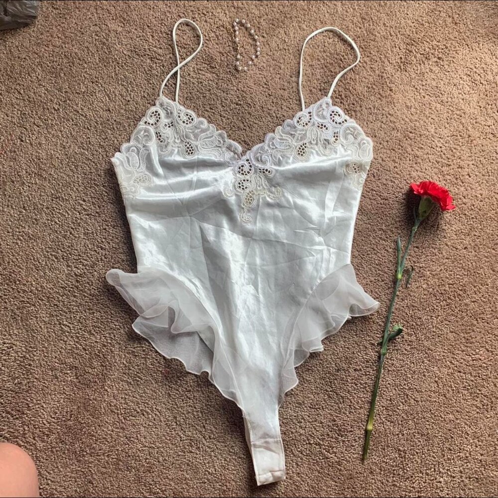 victoria secret vintage white teddy